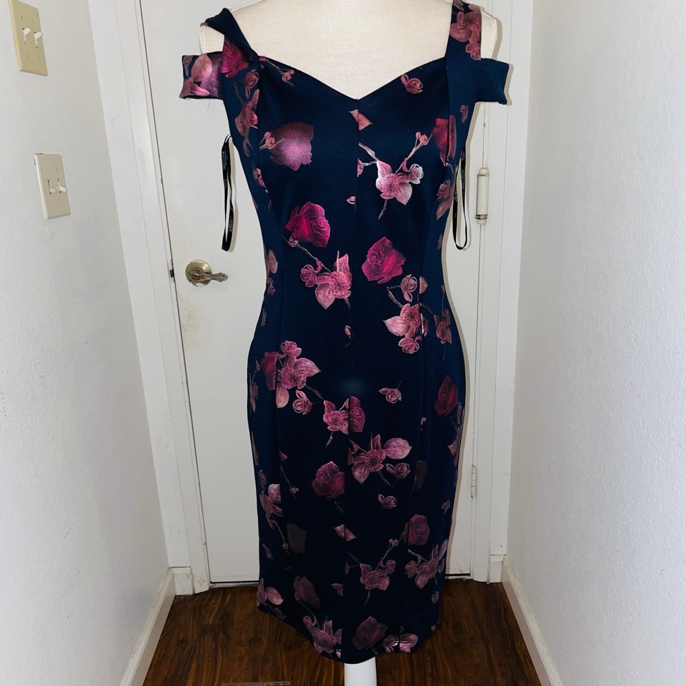 Medium flower dress.